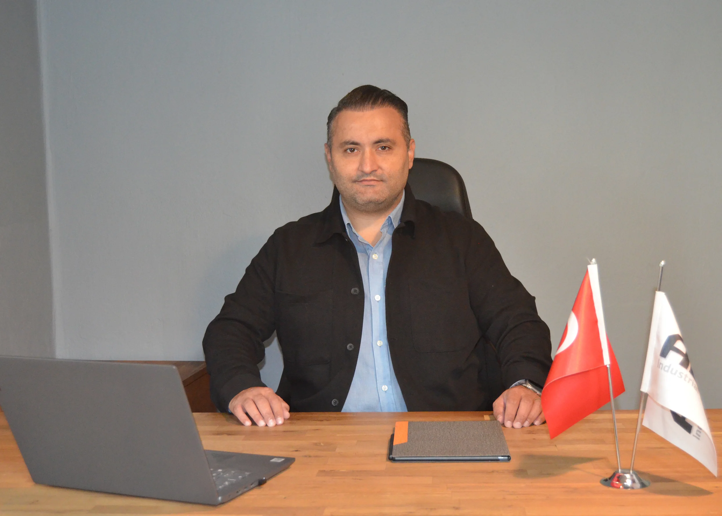 Cahit Karagöl profil fotoğrafı