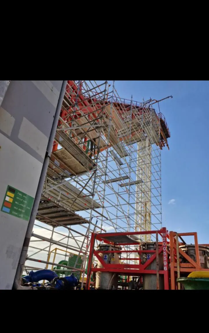 OFFSHORE.GALLERY.ALT