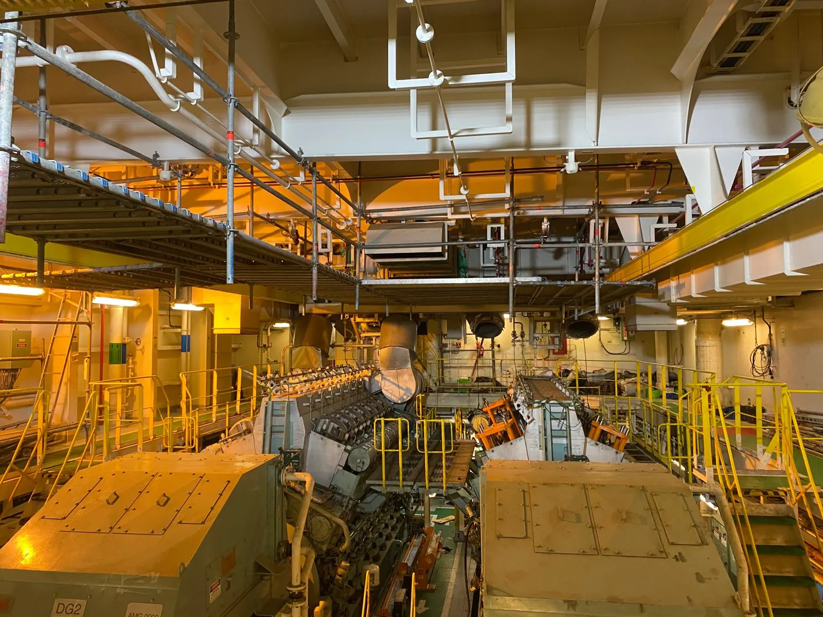 OFFSHORE.GALLERY.ALT