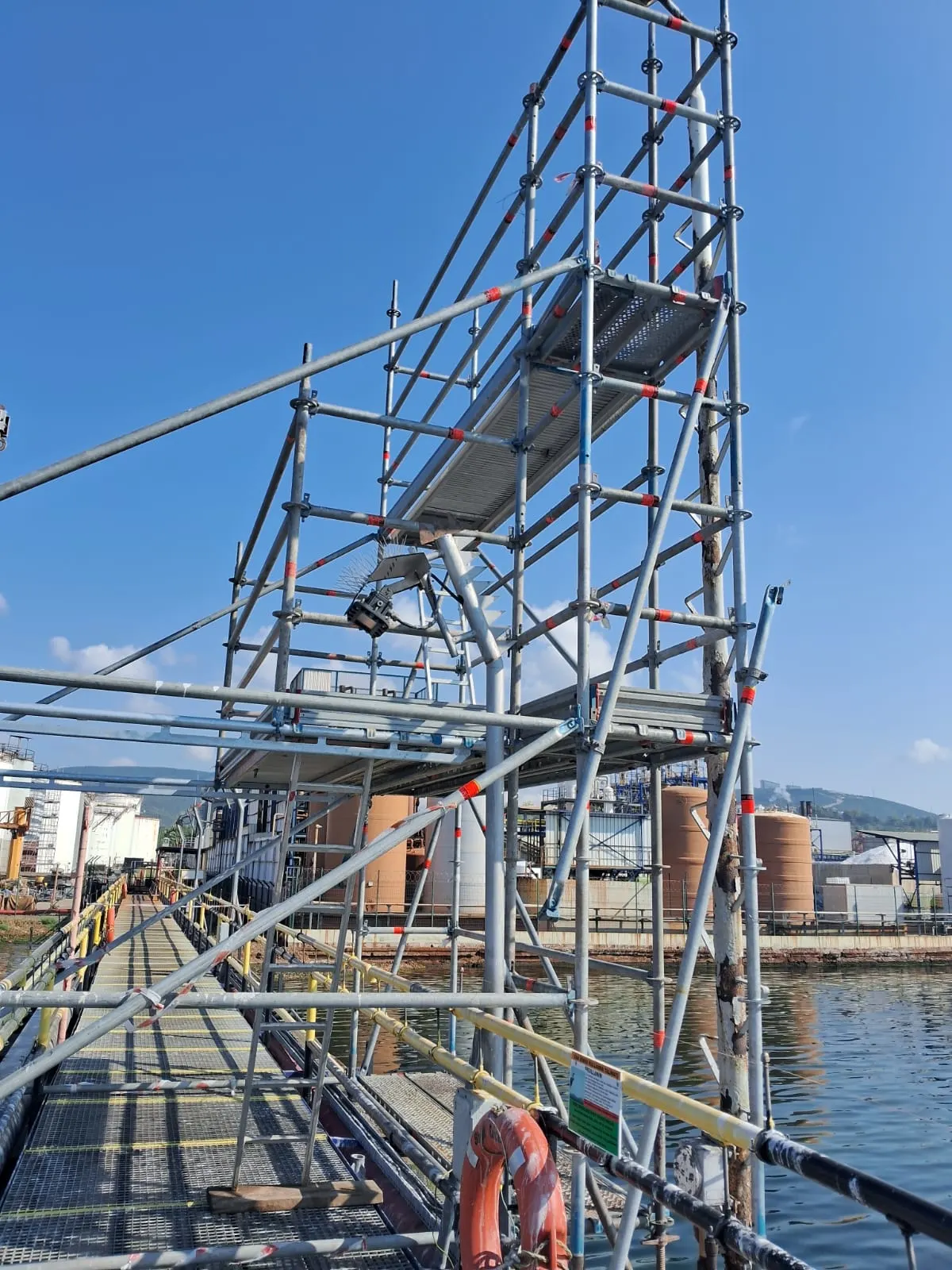 PETROCHEMICAL.GALLERY.ALT