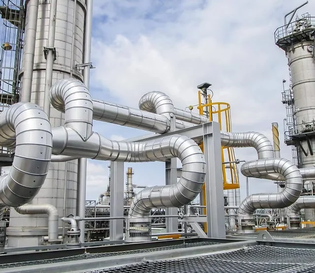 Soğuk-sıcak endüstriyel izolasyon hero görseli (masaüstü)